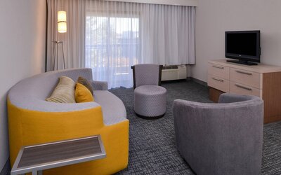 Country Inn & Suites By Radisson, Brown Deer - Milwaukee North