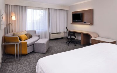Country Inn & Suites By Radisson, Brown Deer - Milwaukee North