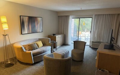 Country Inn & Suites By Radisson, Brown Deer - Milwaukee North