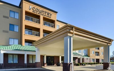 Country Inn & Suites By Radisson, Brown Deer - Milwaukee North