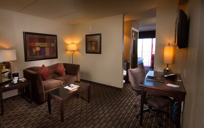 Crowne Plaza Milwaukee Airport by IHG