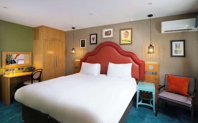 Day use room at Elmbank York, Tapestry Collection By Hilton.