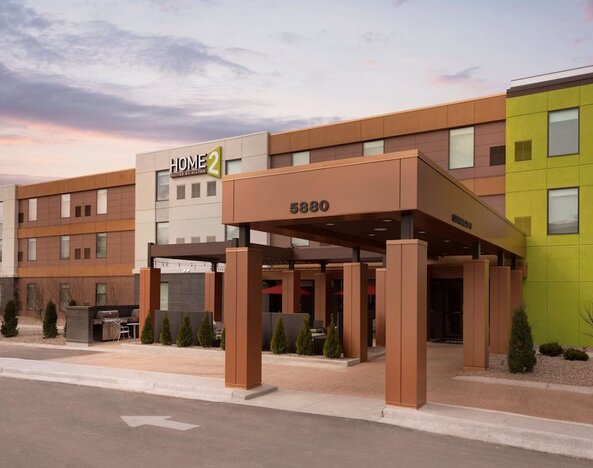 Home2 Suites by Hilton Milwaukee Airport
