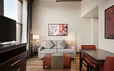 Homewood Suites By Hilton Milwaukee Downtown