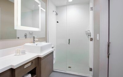 SpringHill Suites by Marriott Milwaukee Downtown