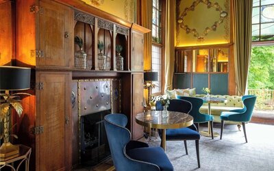 Lounge area at Elmbank York, Tapestry Collection By Hilton.
