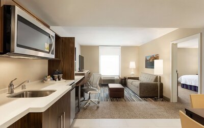 Home2 Suites by Hilton Menomonee Falls Milwaukee