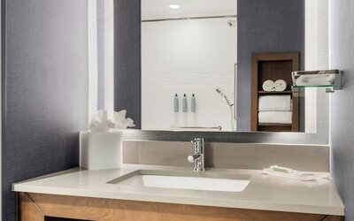 Residence Inn by Marriott Milwaukee Brookfield at Poplar Creek