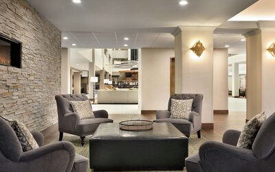 Embassy Suites by Hilton Milwaukee Brookfield