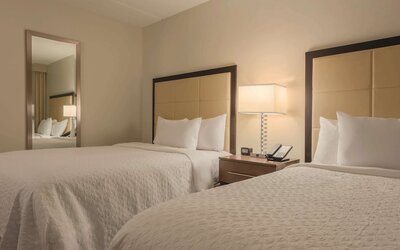 Embassy Suites by Hilton Milwaukee Brookfield