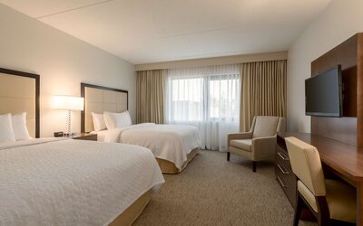 Embassy Suites by Hilton Milwaukee Brookfield