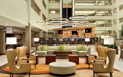 Embassy Suites by Hilton Milwaukee Brookfield