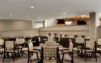 Embassy Suites by Hilton Milwaukee Brookfield