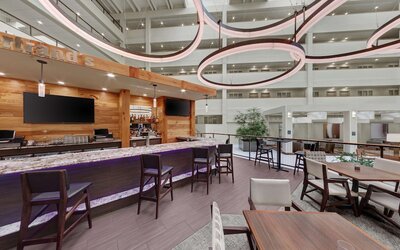 Embassy Suites by Hilton Milwaukee Brookfield