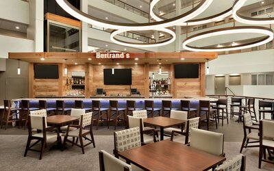 Embassy Suites by Hilton Milwaukee Brookfield