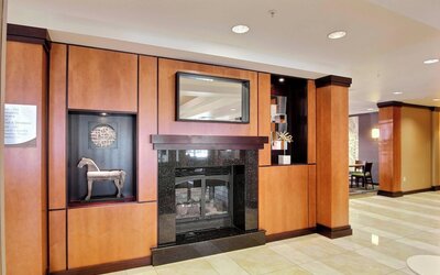 Fairfield Inn & Suites by Marriott Milwaukee Airport