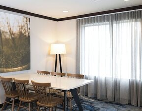 Fairfield Inn & Suites by Marriott Milwaukee Airport