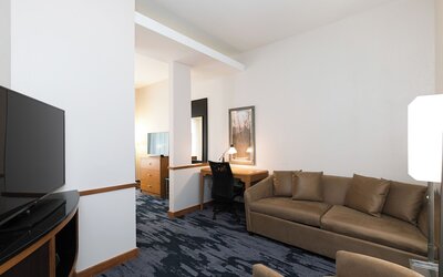 Fairfield Inn & Suites by Marriott Milwaukee Airport