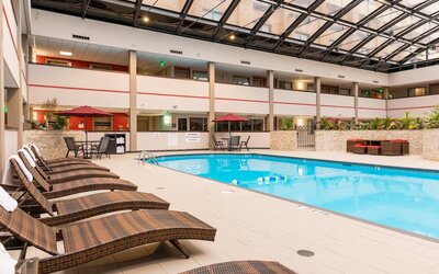 Holiday Inn Brookfield - ​​Milwaukee by IHG