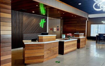 Holiday Inn Brookfield - ​​Milwaukee by IHG