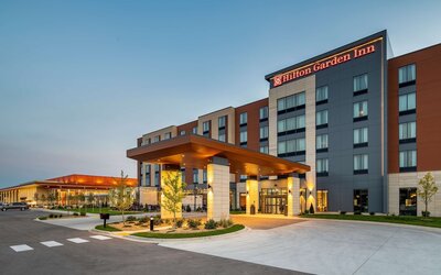 Hilton Garden Inn Milwaukee Brookfield Conference Center, WI