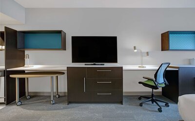 Home2 Suites by Hilton Milwaukee Downtown