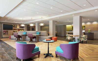 Home2 Suites By Hilton Milwaukee West