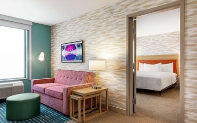 Home2 Suites By Hilton Milwaukee West