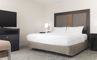 Homewood Suites by Hilton Wauwatosa Milwaukee