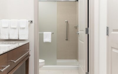 Homewood Suites by Hilton Wauwatosa Milwaukee