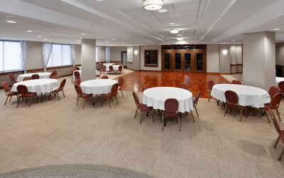 Ramada by Wyndham Milwaukee