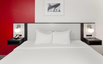 Ramada by Wyndham Milwaukee