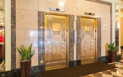 Ambassador Hotel Milwaukee, Trademark Collection by Wyndham