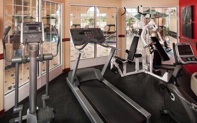 Country Inn & Suites by Radisson, Milwaukee West (Brookfield), WI