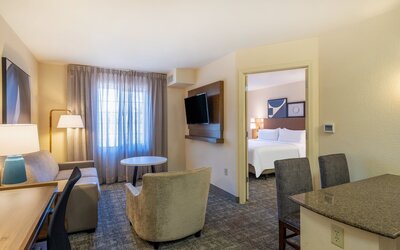 Staybridge Suites Milwaukee Airport South by IHG