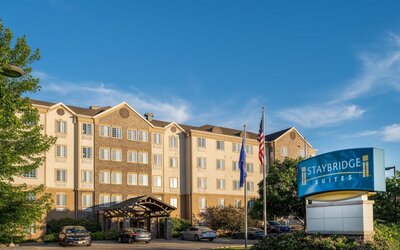 Staybridge Suites Milwaukee Airport South by IHG