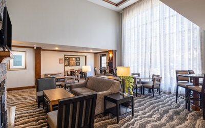 Staybridge Suites Milwaukee Airport South by IHG
