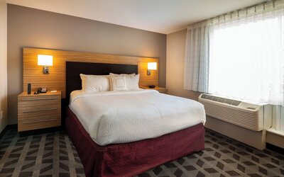 TownePlace Suites by Marriott Milwaukee Oak Creek