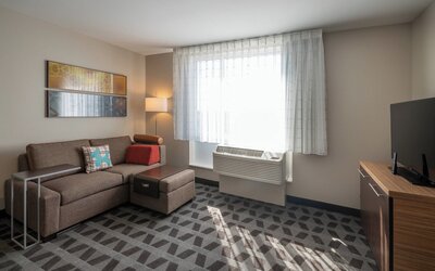 TownePlace Suites by Marriott Milwaukee Oak Creek