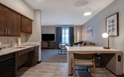 Homewood Suites by Hilton Oak Creek Milwaukee