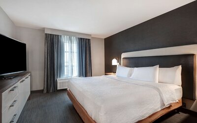 Homewood Suites by Hilton Oak Creek Milwaukee