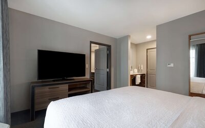 Homewood Suites by Hilton Oak Creek Milwaukee