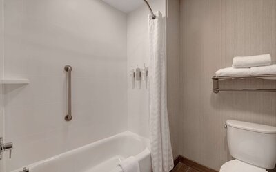 Homewood Suites by Hilton Oak Creek Milwaukee