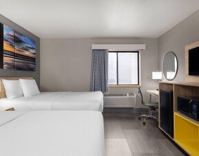 La Quinta Inn by Wyndham Milwaukee Airport / Oak Creek