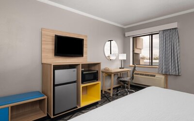 La Quinta Inn by Wyndham Milwaukee Airport / Oak Creek