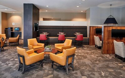 Courtyard by Marriott Minneapolis West