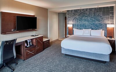 Courtyard by Marriott Minneapolis West