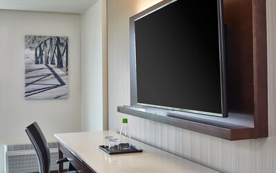 Courtyard by Marriott Minneapolis West