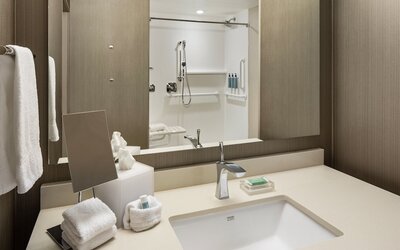 Courtyard by Marriott Minneapolis West