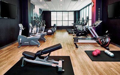 Courtyard by Marriott Minneapolis West